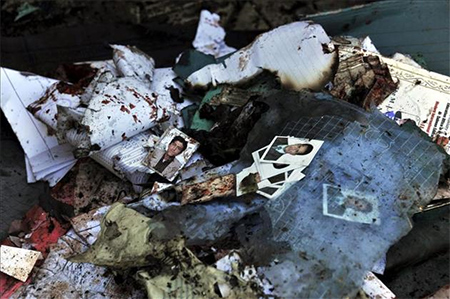 atentado suicida contra academia de policia en Yemen Gran explosión sacude la capital de Yemen